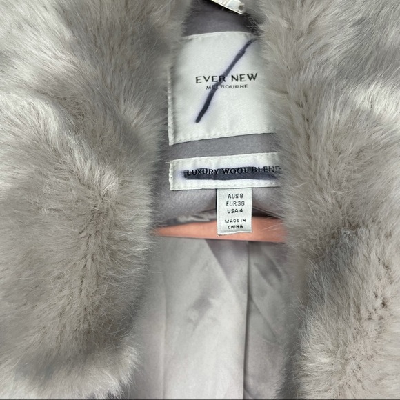 grey luxury wool blend coat with faux fur trim - EVERNEW MELBOURNE (H&M) - Picture 3 of 12